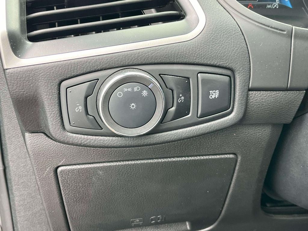 2024 Ford Edge SE