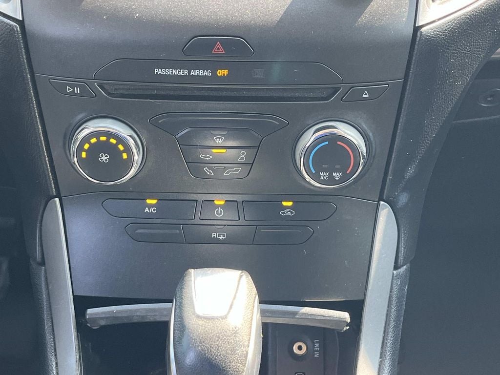 2015 Ford Edge SE