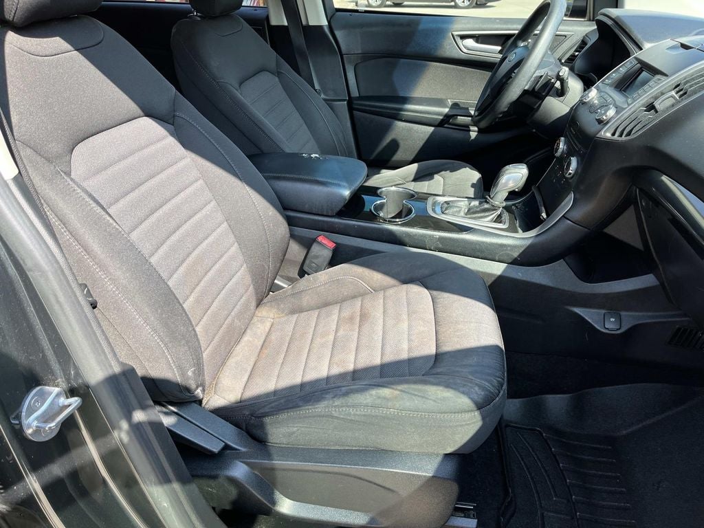 2015 Ford Edge SE