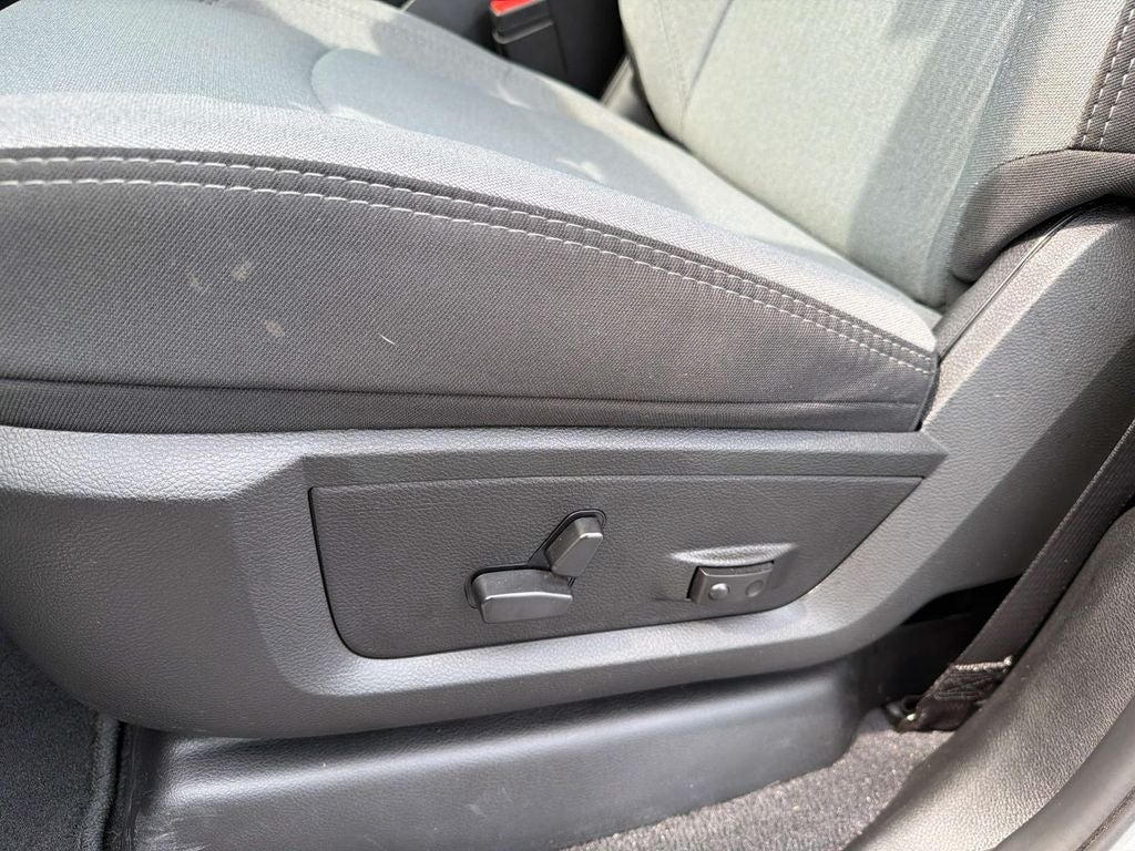 2024 RAM 3500 SLT