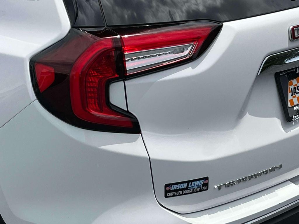2023 GMC Terrain SLT
