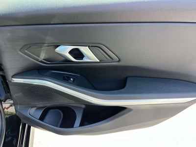 2025 BMW 3 Series 330i