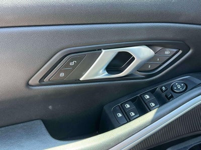 2025 BMW 3 Series 330i