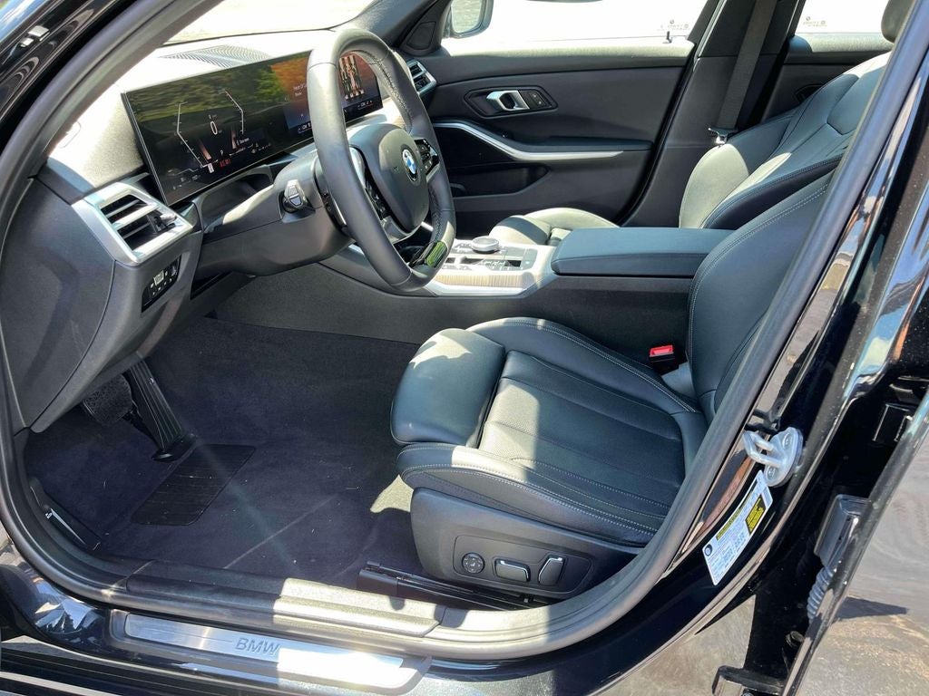 2025 BMW 3 Series 330i