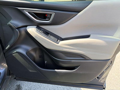 2023 Subaru Forester Base