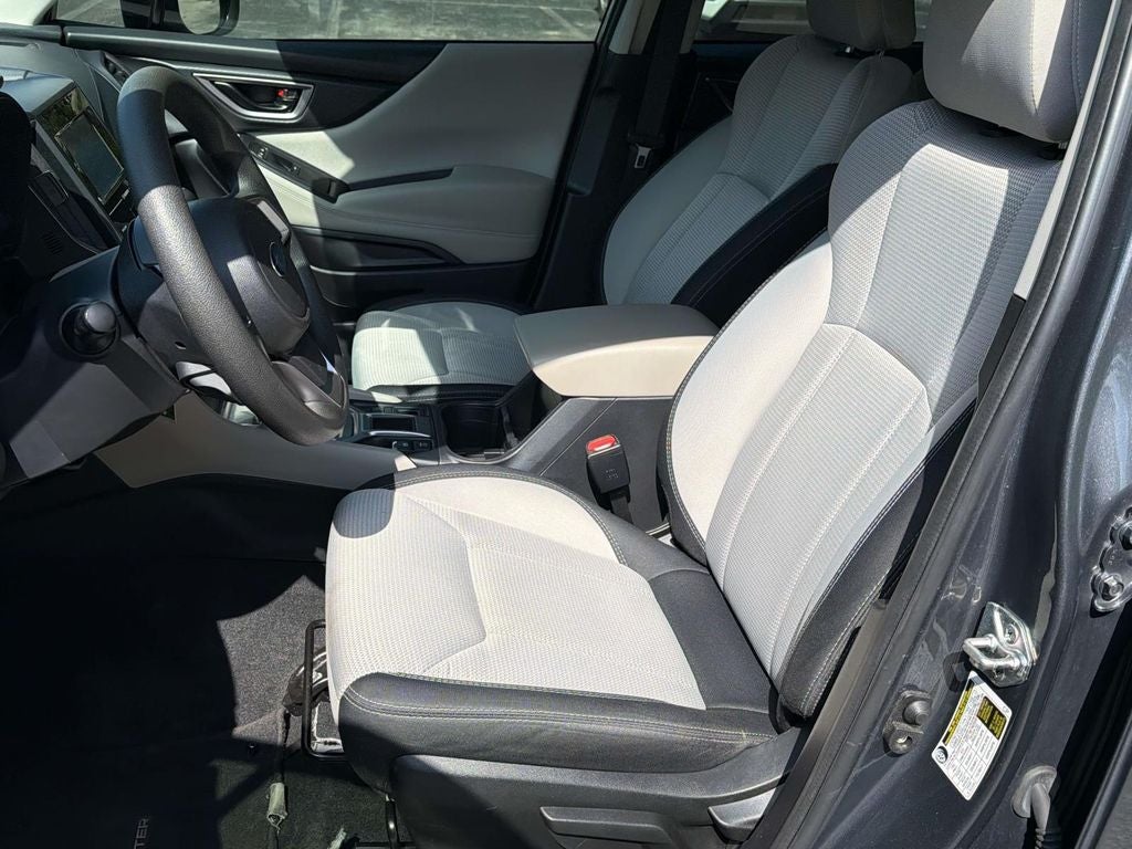 2023 Subaru Forester Base