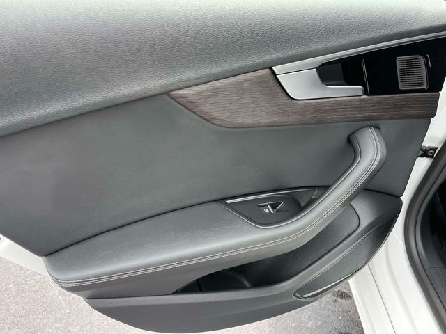 2024 Audi A5 Sportback 45 S line Premium Plus quattro