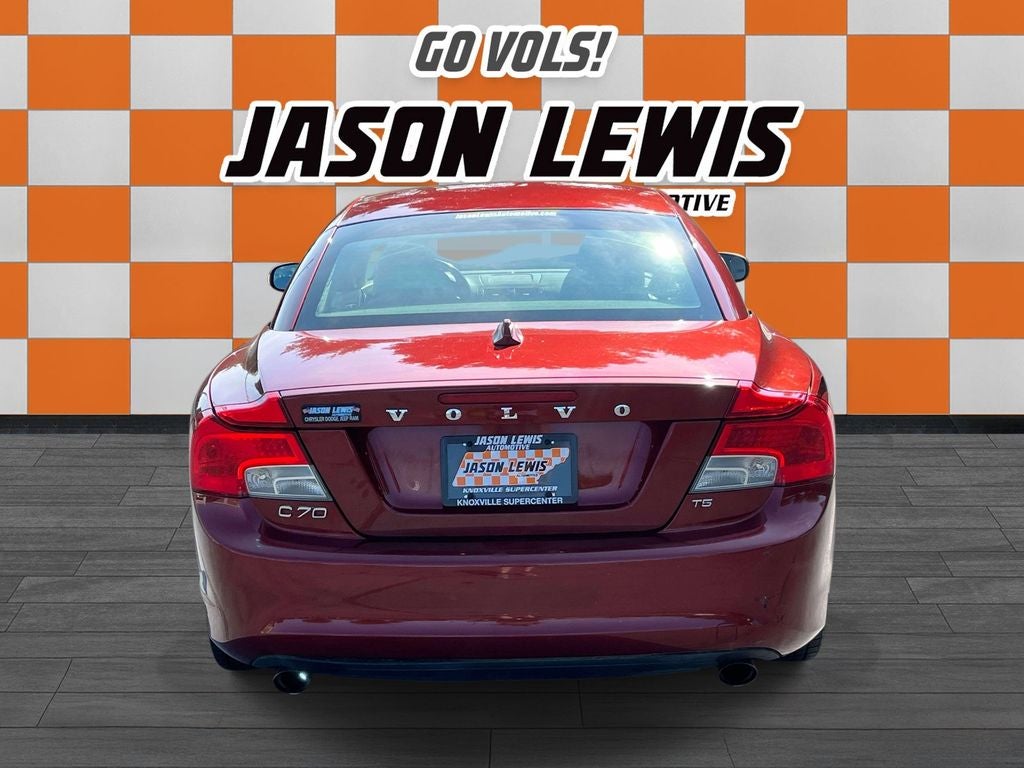 2011 Volvo C70 T5