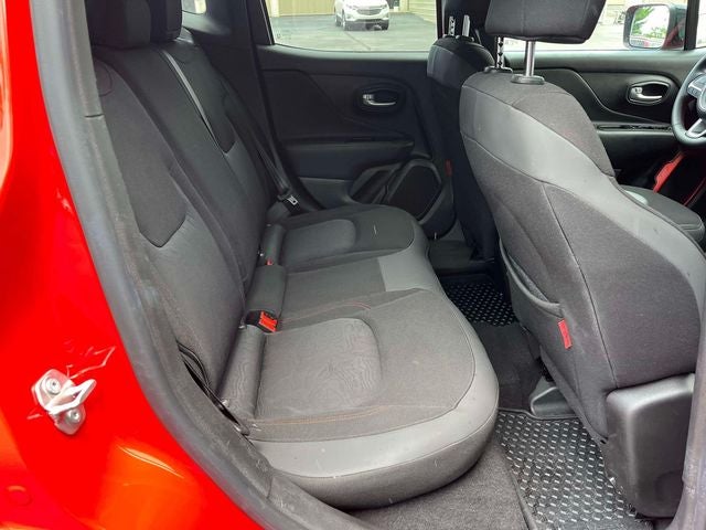 2023 Jeep Renegade Trailhawk