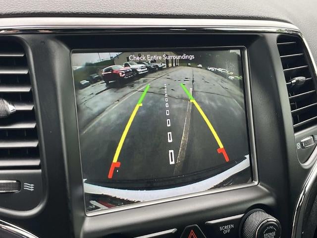 2018 Jeep Grand Cherokee Laredo 4x4 *Ltd Avail*