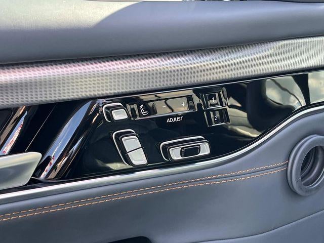 2023 Jeep Grand Wagoneer Series III 4x4