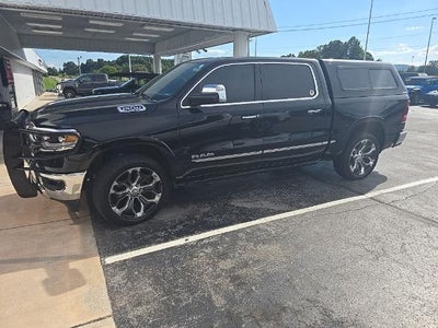 2019 RAM 1500 Limited 4x4 Crew Cab 5'7" Box