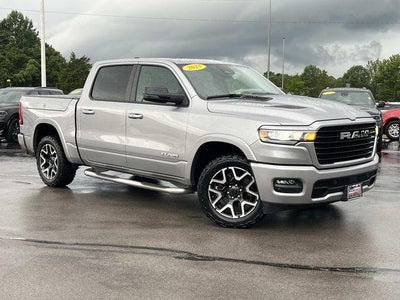 2025 RAM 1500 Laramie 4x4 Crew Cab 5'7" Box