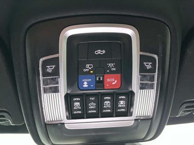 2025 RAM 1500 Laramie 4x4 Crew Cab 5'7" Box