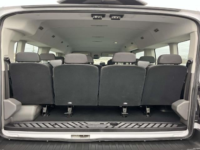 2023 Ford Transit Passenger Wagon T-350 148" Med Roof XLT RWD