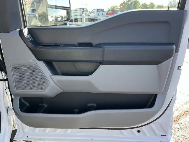 2024 Ford Super Duty F-450 DRW XL 4WD Crew Cab 179" WB 60" CA