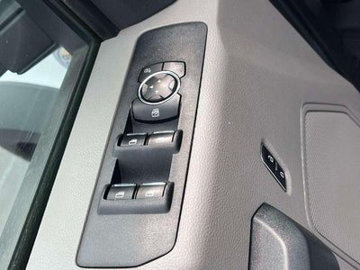 2022 Ford Super Duty F-450 DRW XL 4WD Crew Cab 179" WB 60" CA