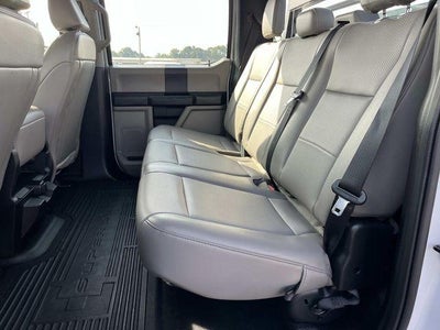 2021 Ford Super Duty F-350 DRW XL 4WD Crew Cab 179" WB 60" CA