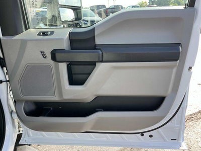 2021 Ford Super Duty F-350 DRW XL 4WD Crew Cab 179" WB 60" CA