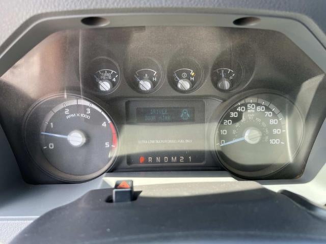 2012 Ford Super Duty F-350 DRW 4WD Crew Cab 176" WB 60" CA XL
