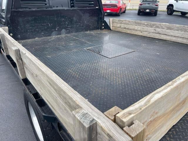 2008 Ford Super Duty F-550 DRW 2WD Crew Cab 176" WB 60" CA Lariat