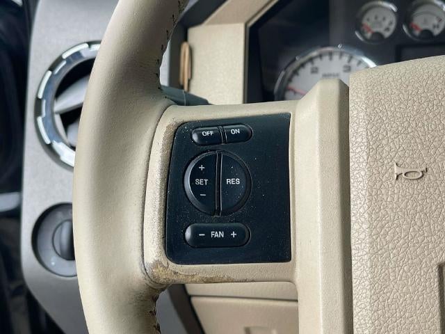 2008 Ford Super Duty F-550 DRW 2WD Crew Cab 176" WB 60" CA Lariat