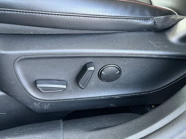 2025 Ford Escape ST-Line Select AWD