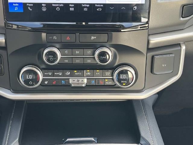 2024 Ford Expedition Max XLT 4x2