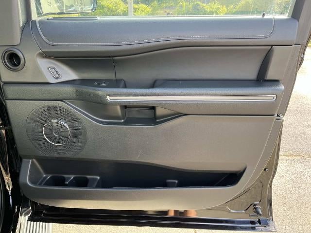2024 Ford Expedition Max XLT 4x2