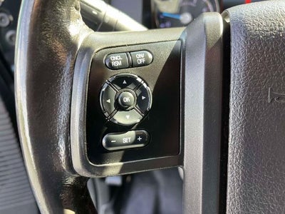 2015 Ford Super Duty F-250 SRW 4WD Crew Cab 6-3/4 Ft Box Lariat