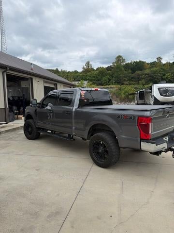 2022 Ford Super Duty F-250 SRW XLT 4WD Crew Cab 6.75' Box