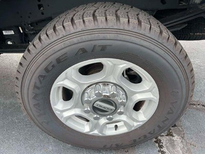 2025 Ford Super Duty F-250 SRW XLT 4WD Crew Cab 6.75' Box