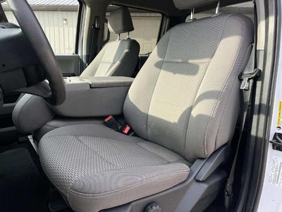2022 Ford Super Duty F-350 SRW XLT 4WD Crew Cab 6.75' Box