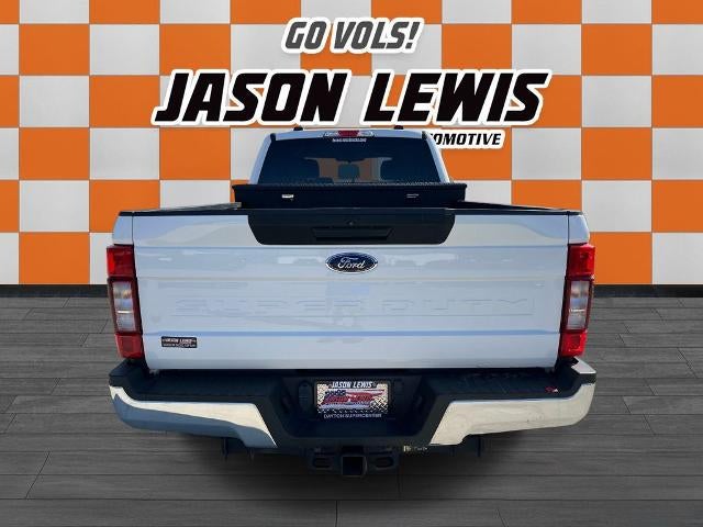 2022 Ford Super Duty F-350 SRW XLT 4WD Crew Cab 6.75' Box