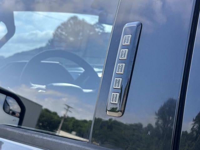 2016 Ford F-150 4WD SuperCrew 5-1/2 Ft Box XLT
