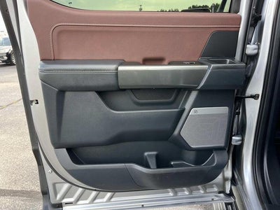 2022 Ford F-150 LARIAT 4WD SuperCrew 5.5' Box