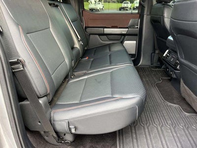 2022 Ford F-150 LARIAT 4WD SuperCrew 5.5' Box