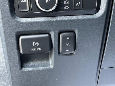 2022 Ford F-150 LARIAT 4WD SuperCrew 5.5' Box