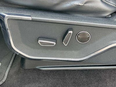 2021 Ford F-150 LARIAT 4WD SuperCrew 5.5' Box