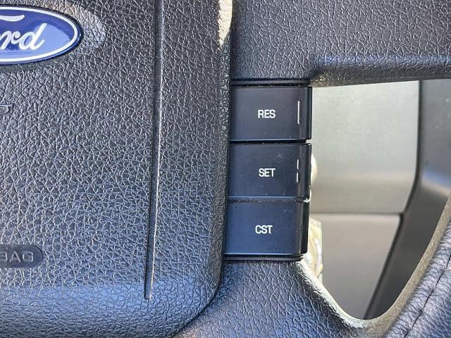 2006 Ford F-150 2WD Regular Cab Styleside 6-1/2 Ft Box STX