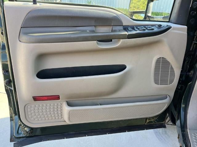 2000 Ford Super Duty F-350 DRW Lariat