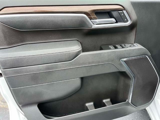 2026 Chevrolet Silverado 1500 Crew Cab Short Box 4-Wheel Drive RST