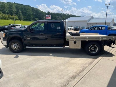 2011 GMC Sierra 3500HD 4WD Crew Cab 171.5" WB, 59.4" CA SLE