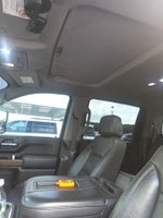 2022 GMC Sierra 2500 HD Crew Cab Standard Box 4-Wheel Drive Denali