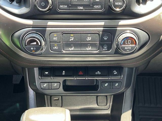 2016 GMC Canyon Crew Cab Short Box 4-Wheel Drive SLE
