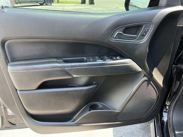 2016 GMC Canyon Crew Cab Short Box 4-Wheel Drive SLE