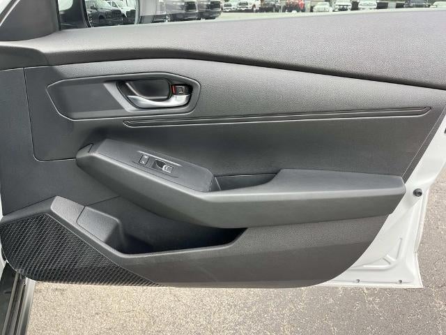 2023 Honda Accord Sedan LX CVT