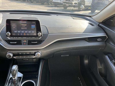 2024 Nissan Altima 2.5 SR Sedan
