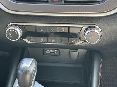2024 Nissan Altima 2.5 SR Sedan