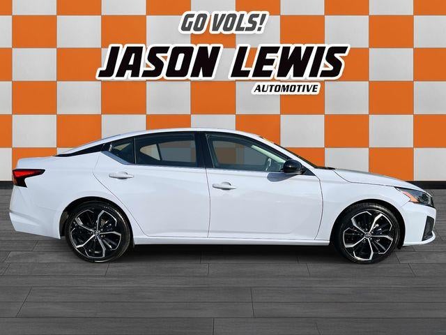 2024 Nissan Altima 2.5 SR Sedan